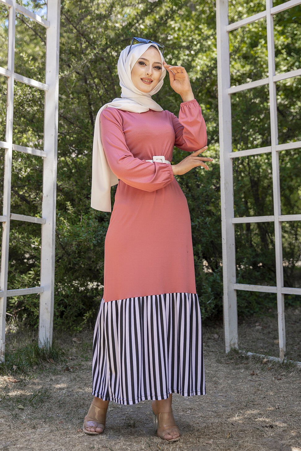 Jupe plissée pour femme (Vetement pas cher et Mode Hijab) - Couleur bordeaux